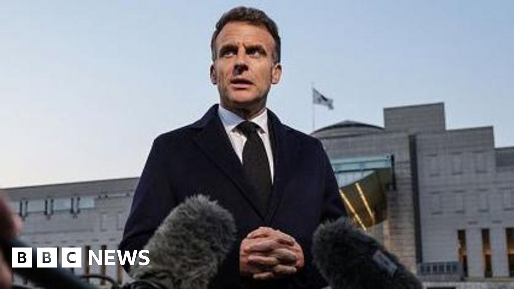 ماكرون ينتقد نهج ترامب تجاه الحرب في إيران ويشدد على أهمية التعاون الدولي